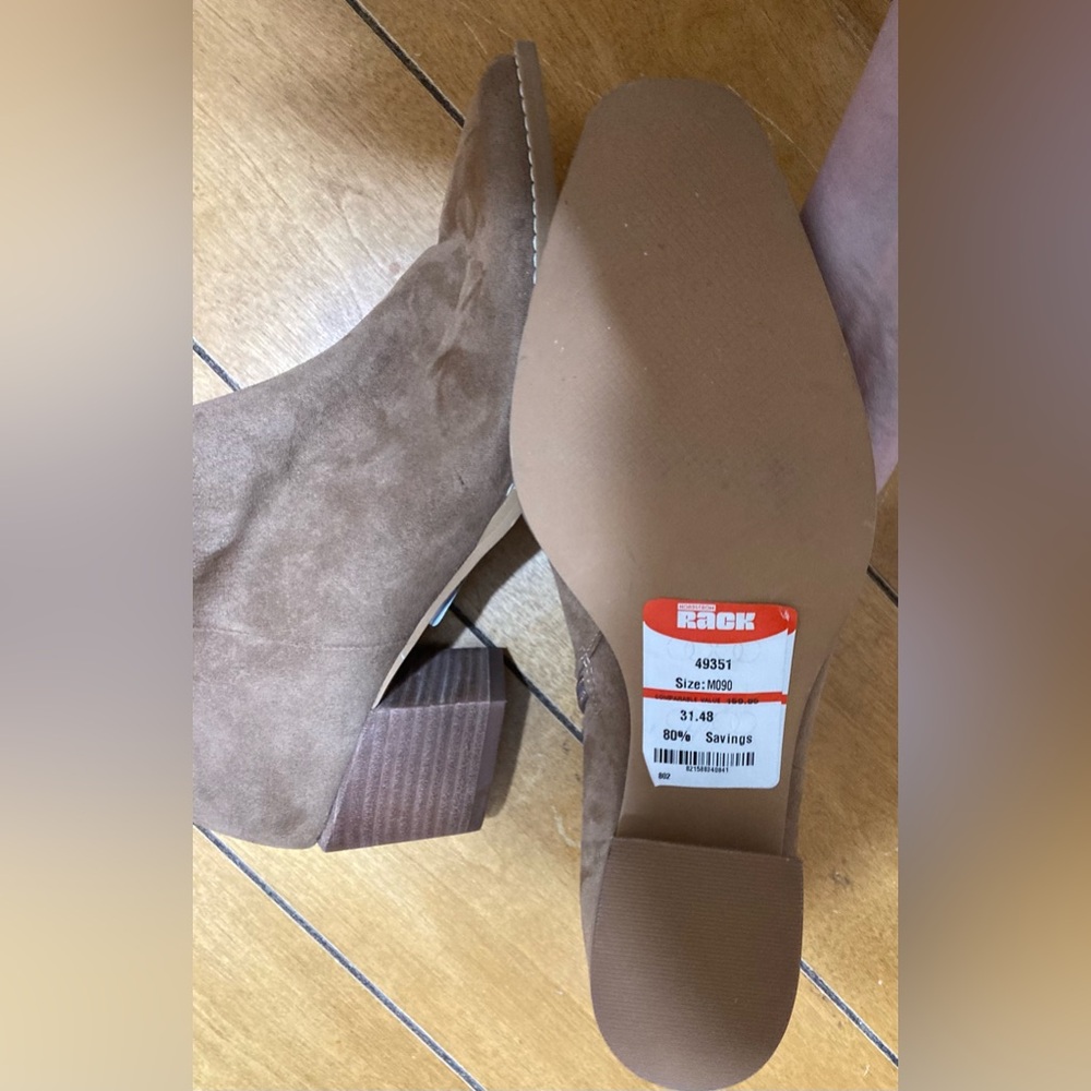 NWT Ladies Linea Paolo Nordstrom Size 9 Ankle Brown Boots - Picture 9 of 15